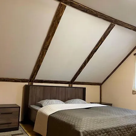 Hotell готельно-ресторанний комплекс кичера