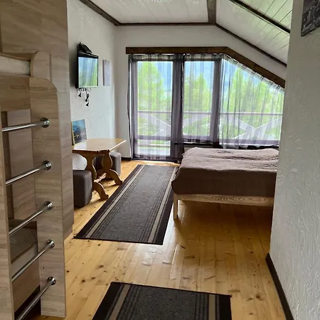 готельно-ресторанний комплекс кичера *