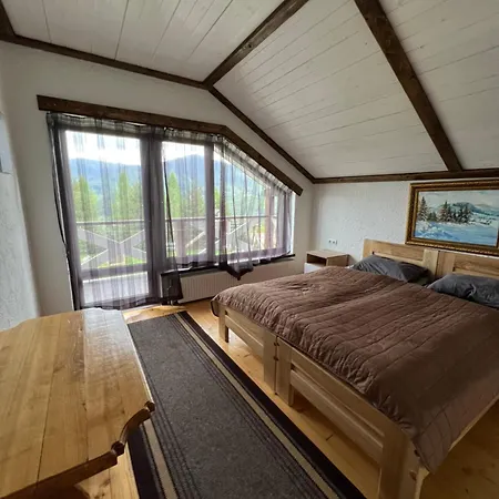 Hotel готельно-ресторанний комплекс кичера