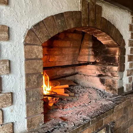 готельно-ресторанний комплекс кичера Hotel *