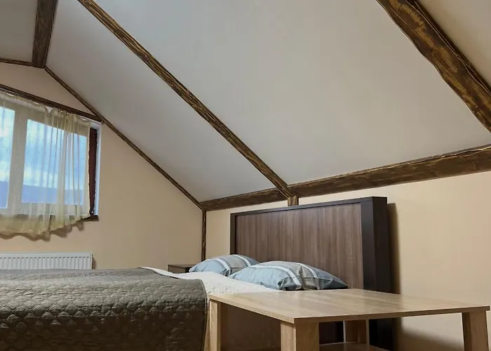 Hotel готельно-ресторанний комплекс кичера Volovets