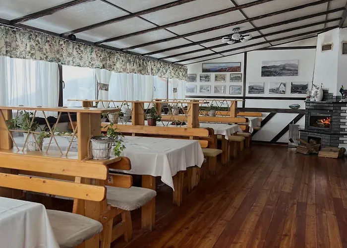 Hotel готельно-ресторанний комплекс кичера *