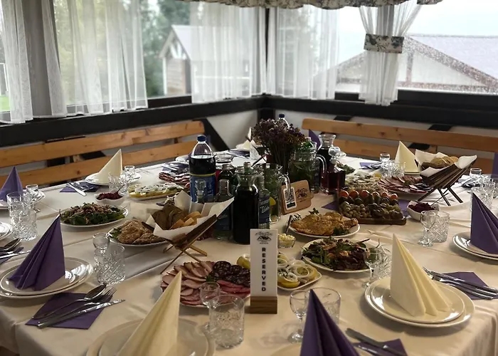 готельно-ресторанний комплекс кичера Hotel
